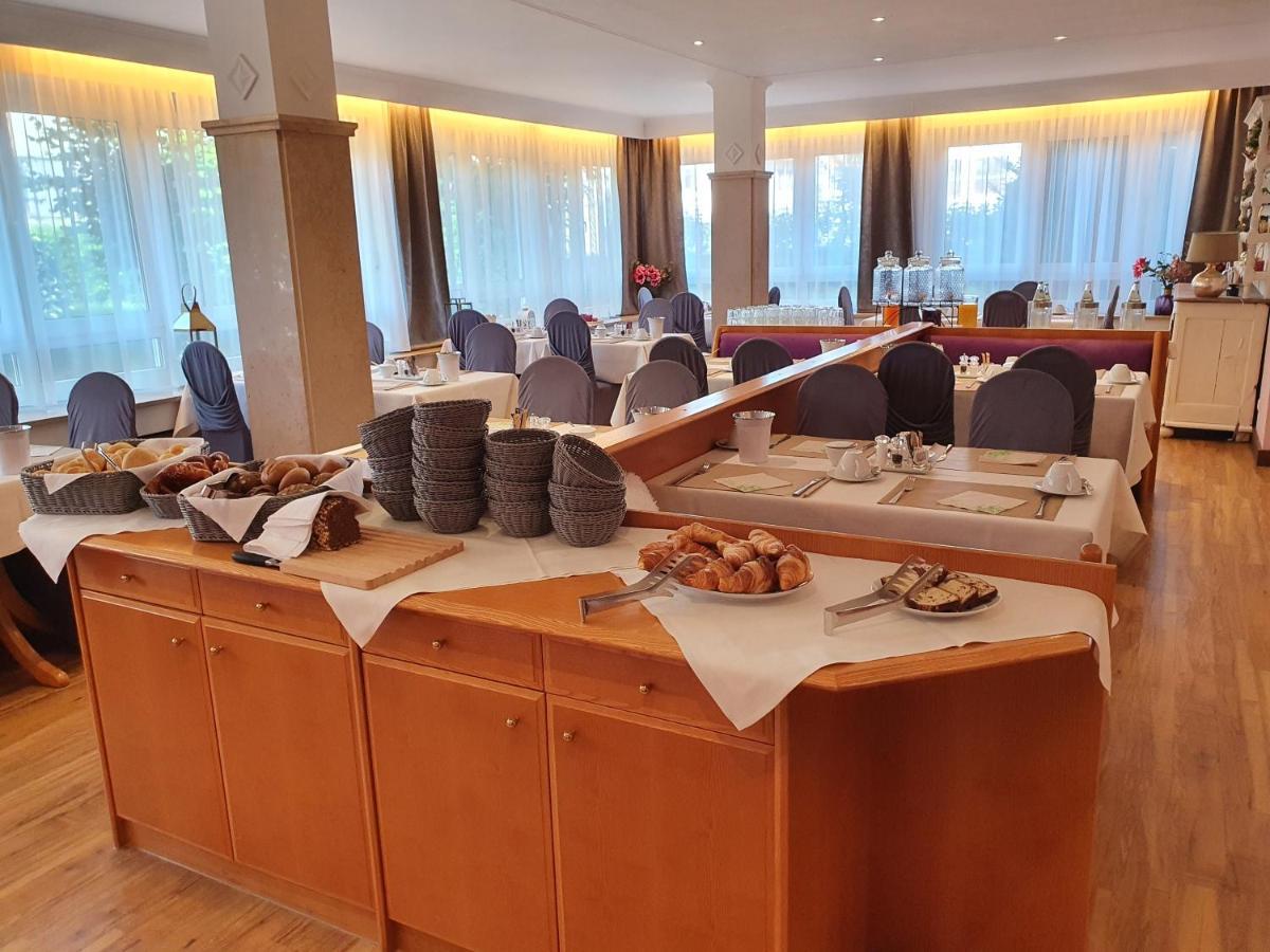 Boutique Hotel Beckenlehner Unterhaching Bagian luar foto