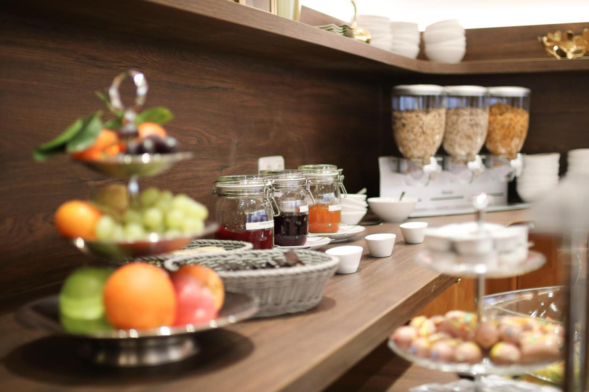 Boutique Hotel Beckenlehner Unterhaching Bagian luar foto