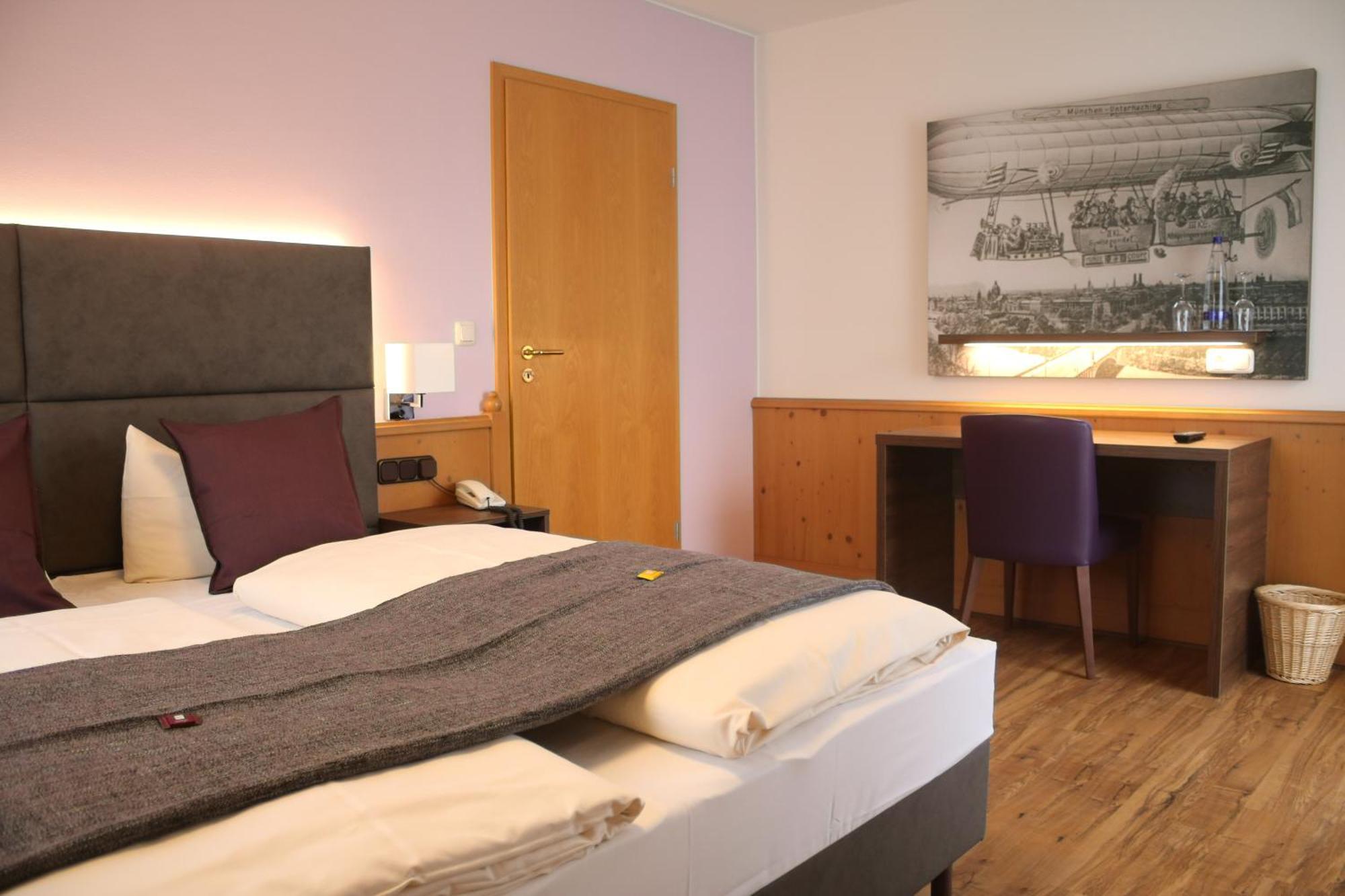 Boutique Hotel Beckenlehner Unterhaching Bagian luar foto