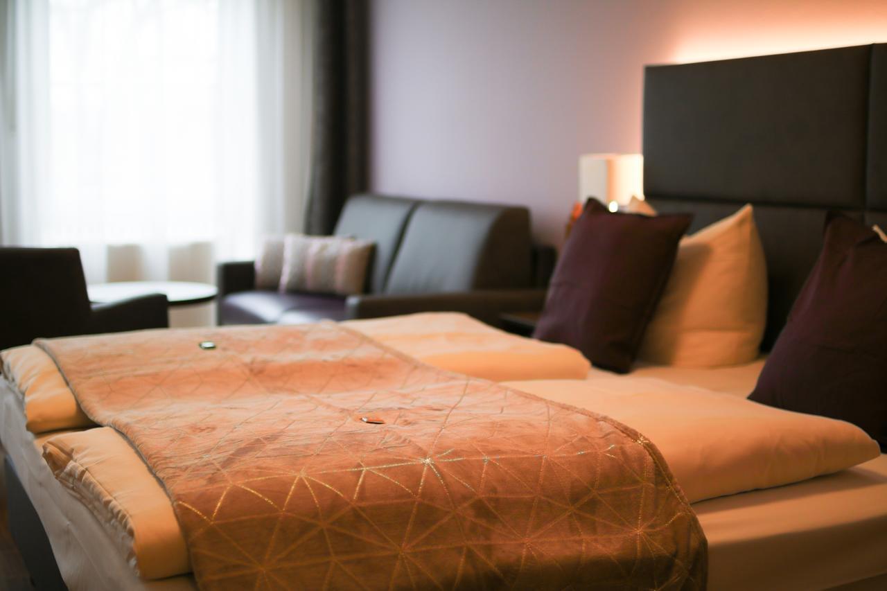 Boutique Hotel Beckenlehner Unterhaching Bagian luar foto